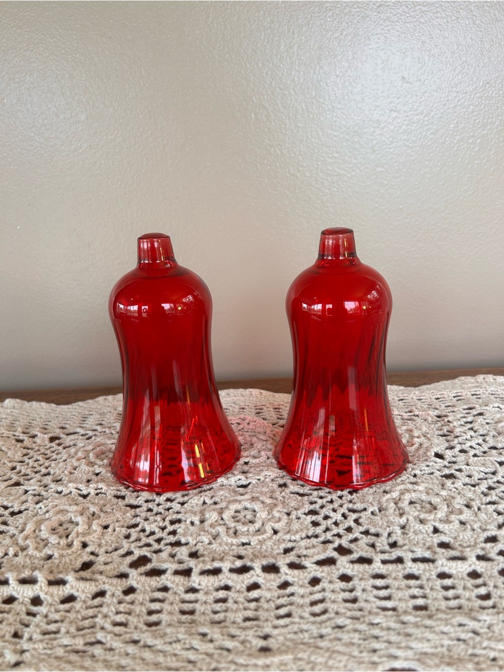 2 VTG HOMCO HOME INTERIOR Red Glass Votive Tulip Votive Holder Xmas Valentine